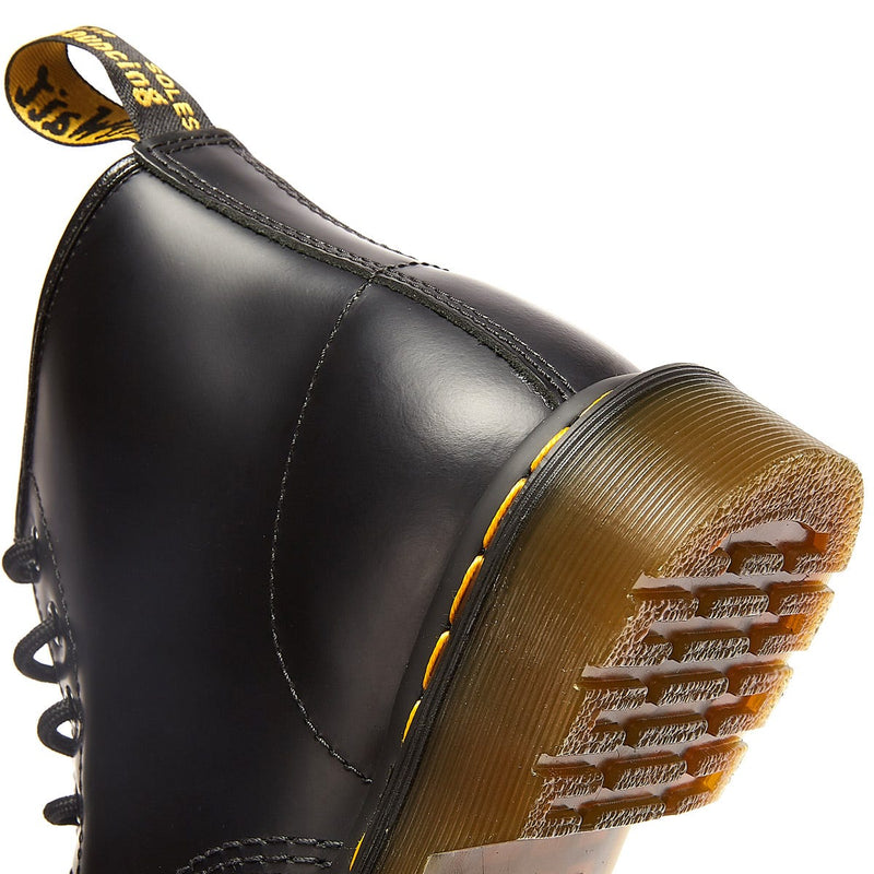 Dr. Martens 101 Botas Negras De Cuero Liso